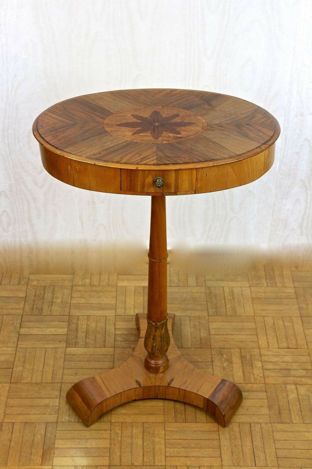 photo furniture Pair Of 19th Century Biedermeier Side Tables, Nut / Cherrywood   At Ca. 1830