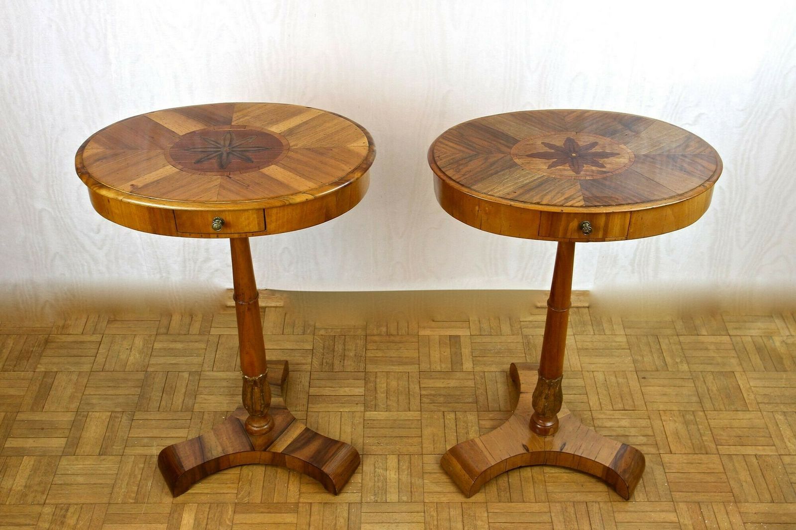 4650.0 Pair Of 19th Century Biedermeier Side Tables, Nut / Cherrywood   At Ca. 1830 photo