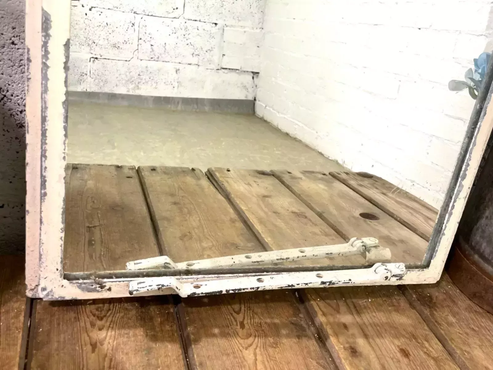 Vintage Reclaimed Industrial Cast Wrought Iron Metal Window Frame Garden Mirror photo vinterior