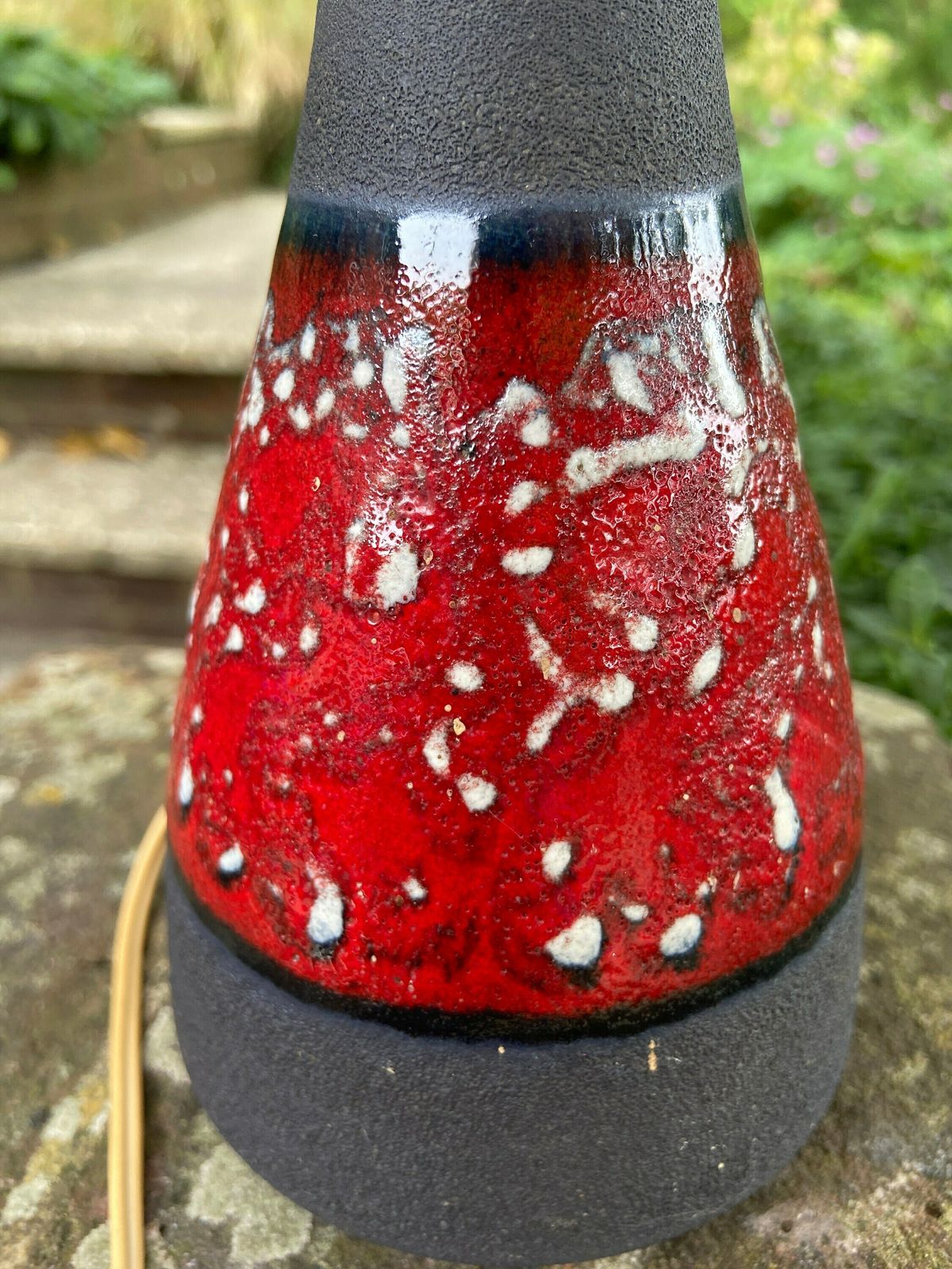 Superb Vintage 1970s Red And Volcanic Grey Table Lamp photo vintage