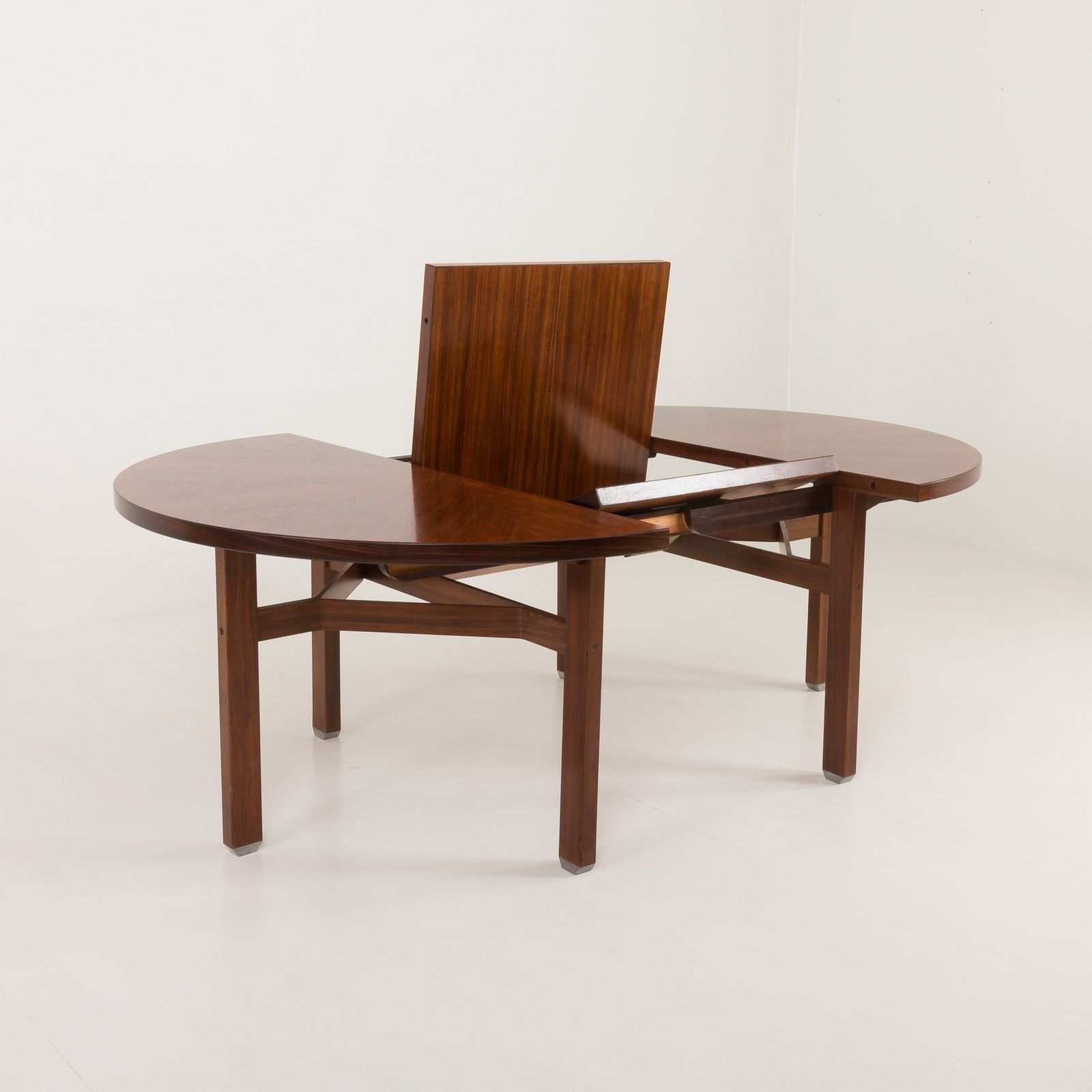 Round Rosewood Extension Dining Table, Model Olbia, Ico And Louisa Parisi For Mim, Italy 1958 photo Furniture