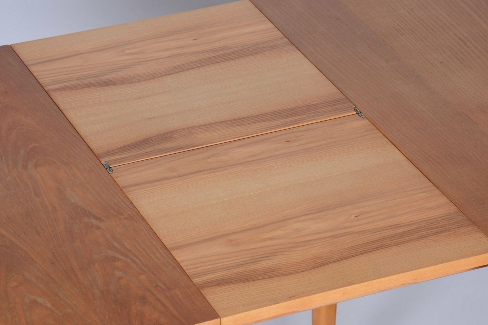 photo vintage Original Mid Century Folding Table, By Jitona Sobeslav, Oak, Czech, 1950s