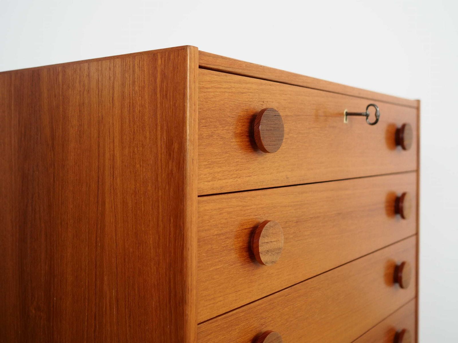 photo for sale Teakhouten Ladekast, Deens Design, Ca. Jaren 1960, Productie: Denemarken