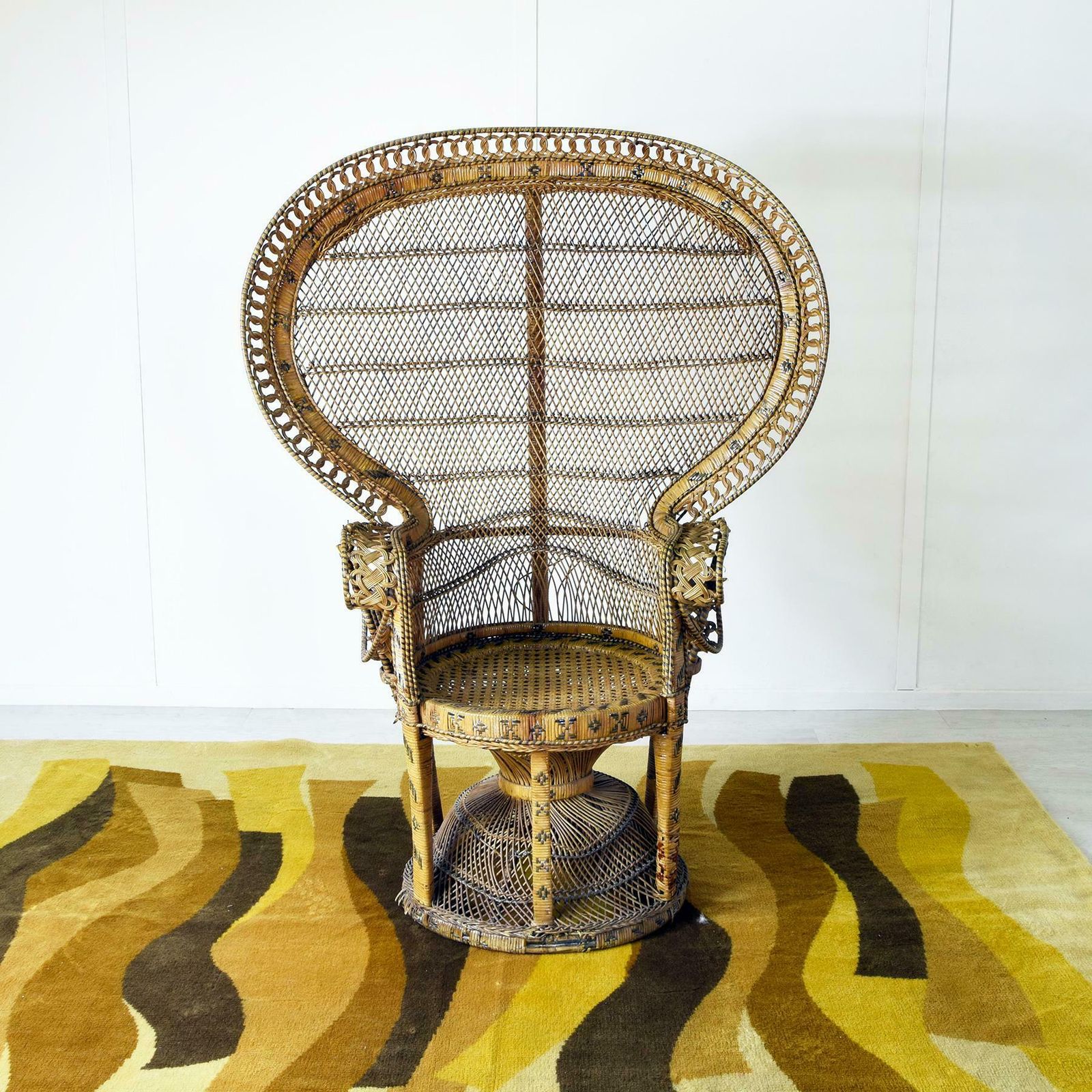Peacock Armchair Emanuelle 1970s photo furniture