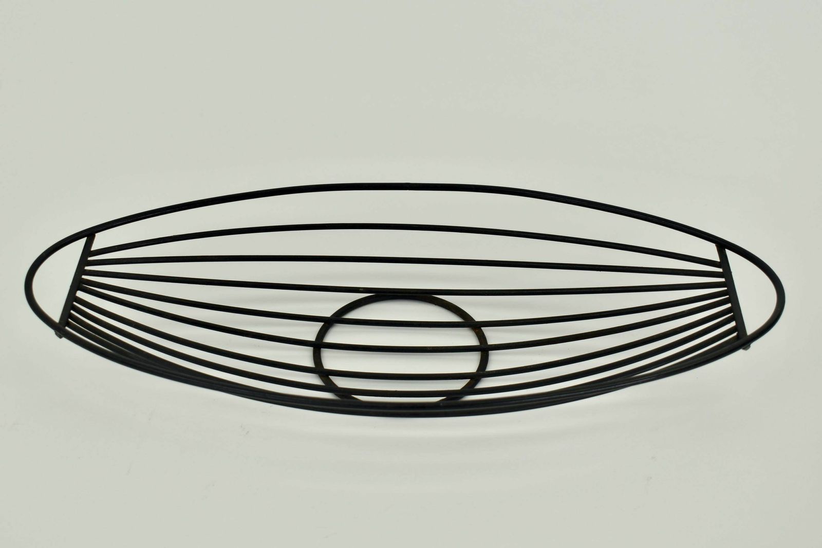 Metalen Draadfruitschaal Jaren 1950 | Vintage Pilastro Stijl Mid Century Modern Keukenopberger | Minimalistisch Modernistisch Design Mcm Mategot Midmod photo for sale