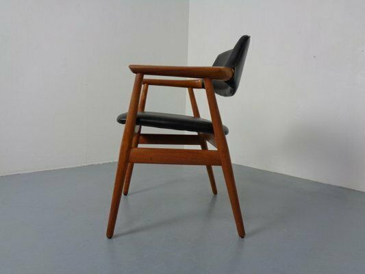 Danish Teak Gm11 Armchair By Svend Aage Eriksen Of Glostrup, Denmark, 1960s photo vinterior