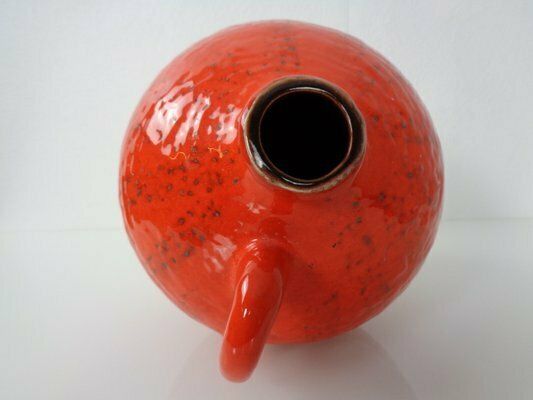 photo for sale Red Ceramic Vase By Heinz Siery For Carstens, 1960s