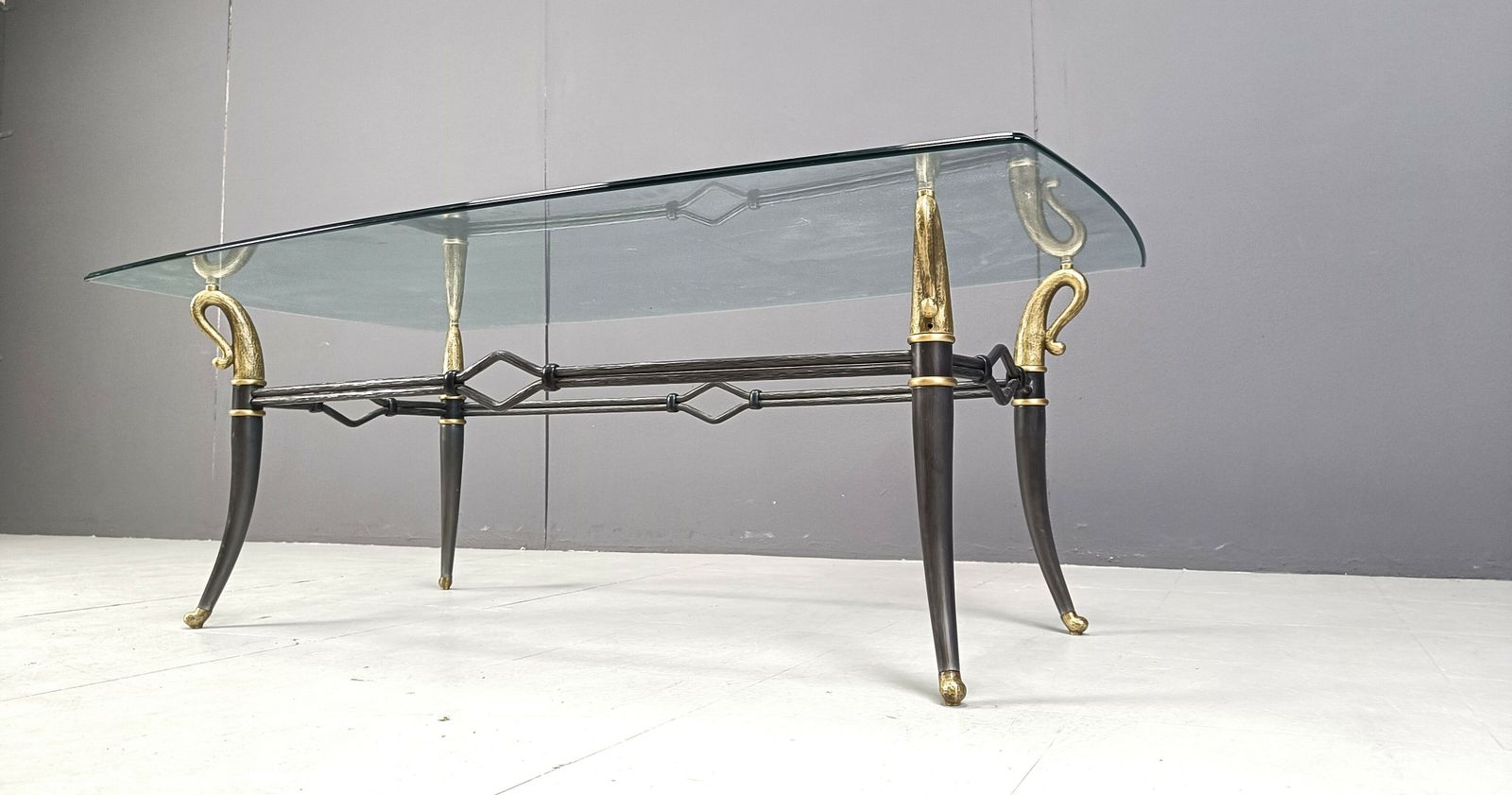 Mid Century Hollywood Regency Coffee Table, 1960s photo vinterior