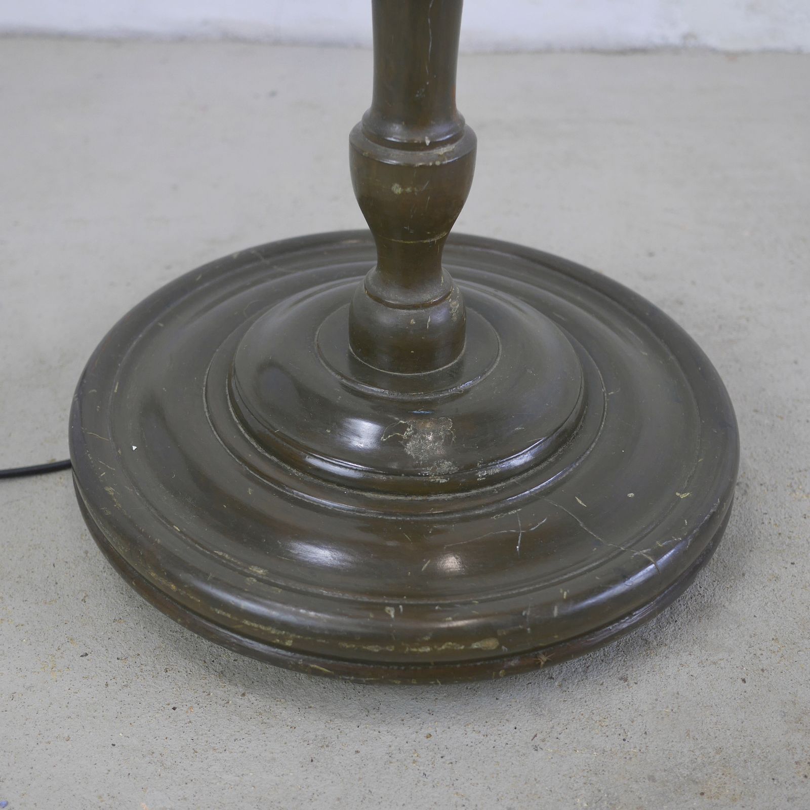 225.0 Antique Early 20th Century Chinoiserie Carved Painted Wood Standard Lamp #102516 photo