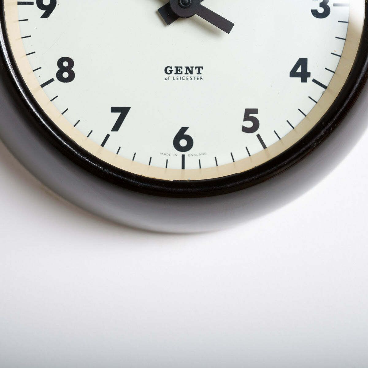 Rare Extra Small Vintage Bakelite Wall Clock By Gent Of Leicester photo for sale