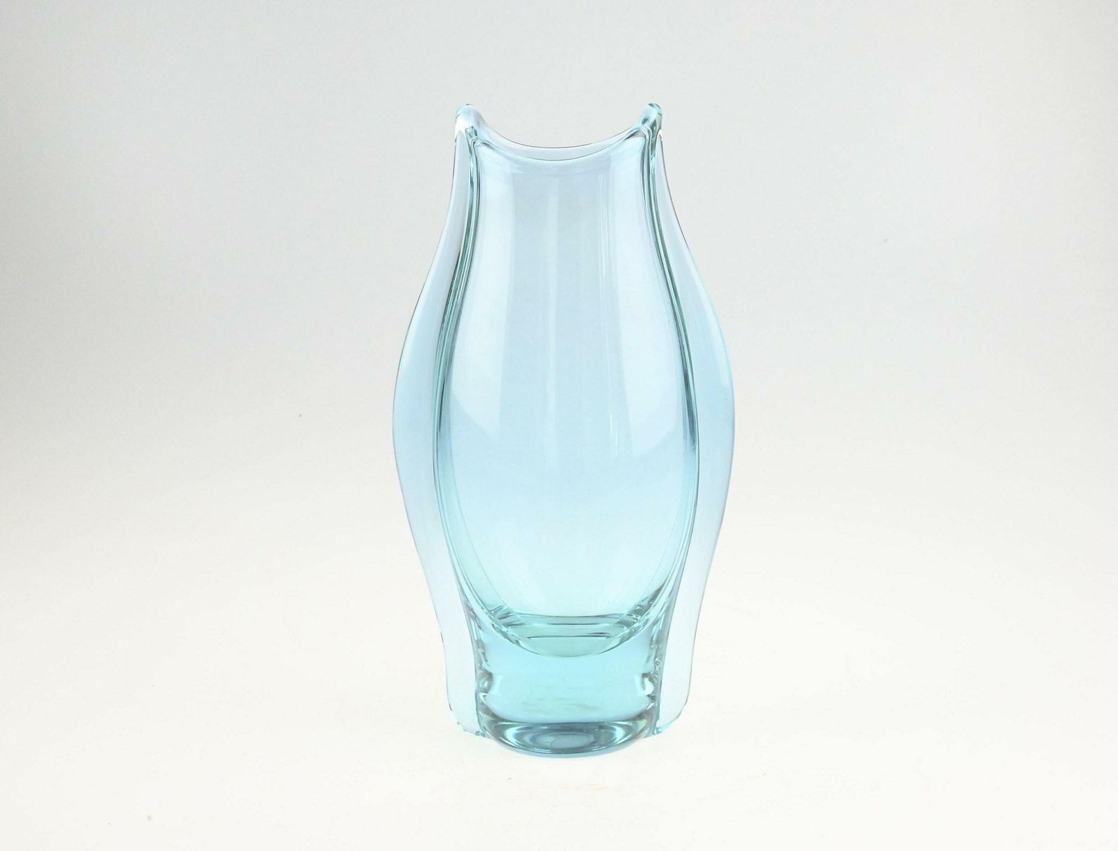 Alexandrite Glass Vase By Miloslav Klinger, Zbs Glassworks, Glass Vase, Mid Century Vase, Czech Vase, Czech Glass, Alexandrite Vase photo 105.0