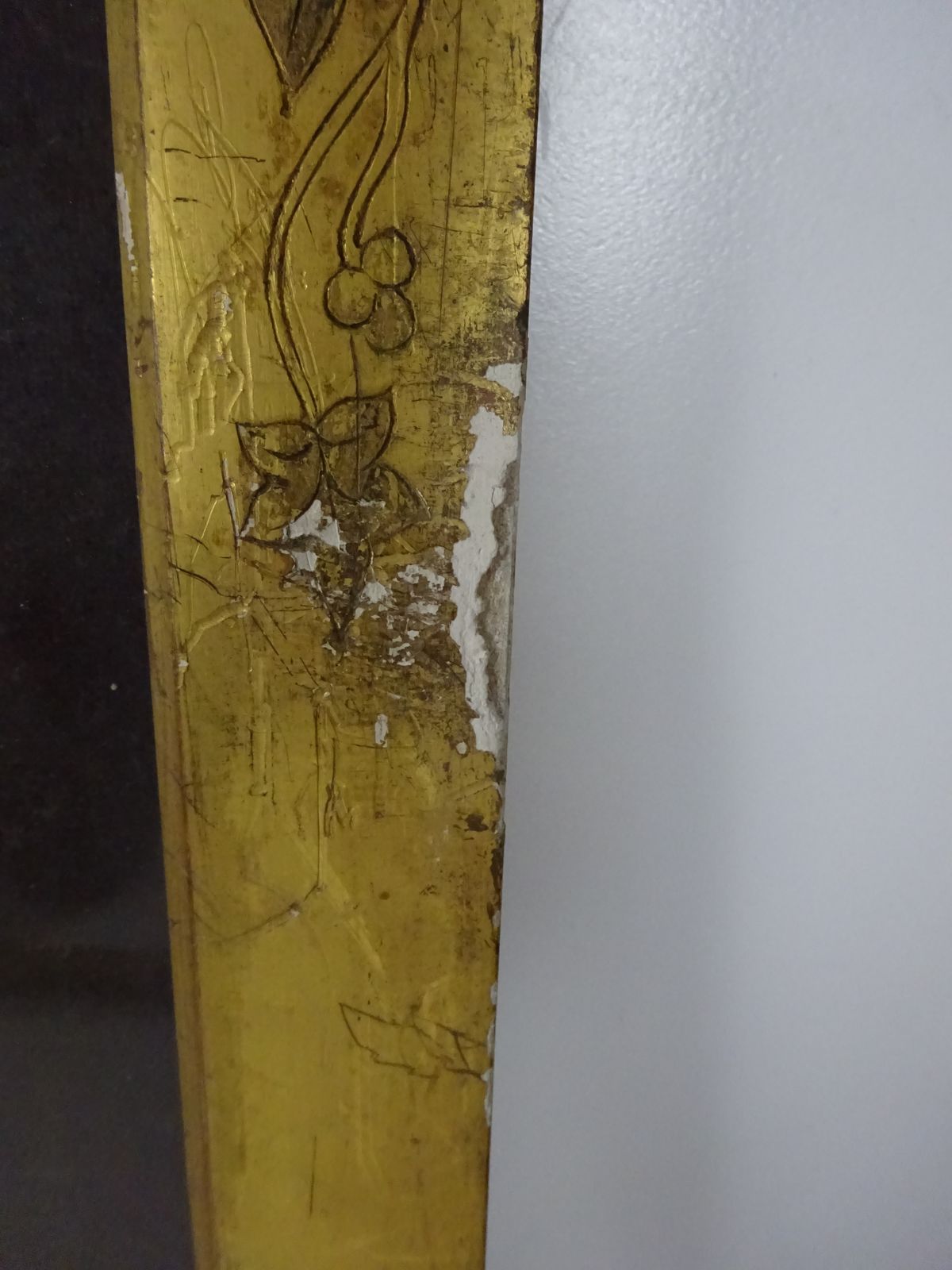 photo furniture Set Of 4 Antique Gilt Gesso Hunting Theme Picture Frames Rare Find As Found