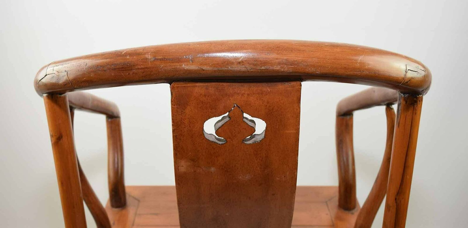 19th Century Chinese Pine And Hardwood Horseshoe Chair photo vinterior
