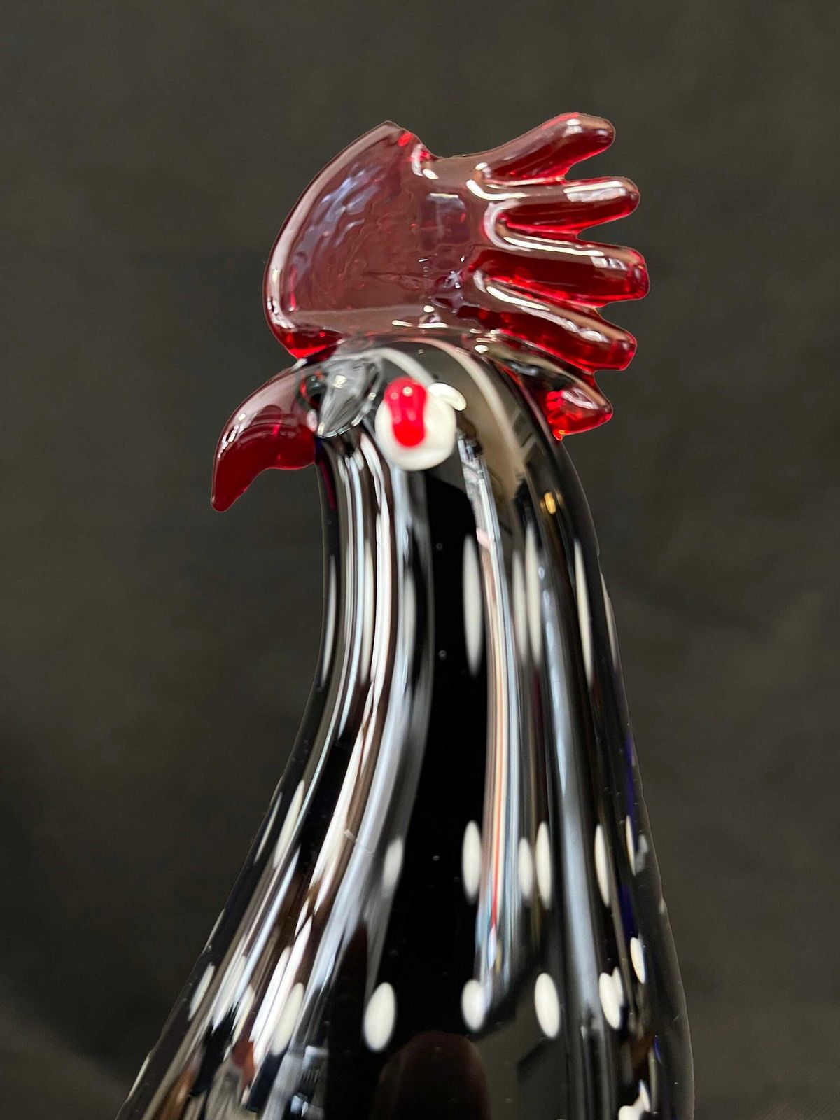 Mid Century Cockerel Rooster Polka Dots Art Glass Bird Figure On Glass Stand photo vintage