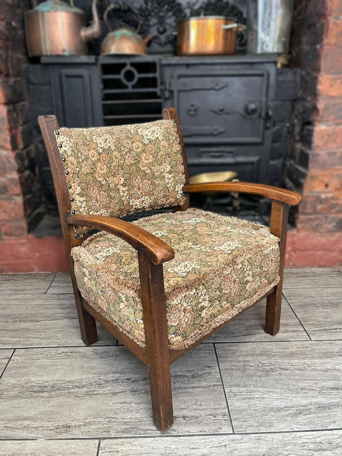 Small Deco Arts And Crafts Solid Oak Wooden Armchair With Stud Details And Tapestry Cushion/Backrest Circa 1920 photo vintage