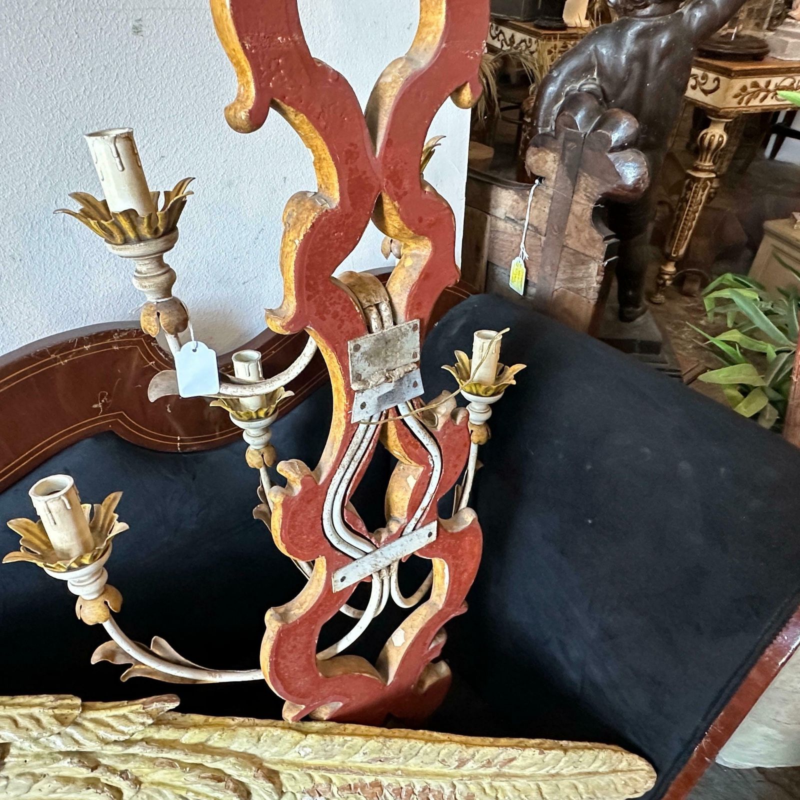 photo vinterior 1970s Baroque Style Lacquered Wood And Iron Florentine Big Wall Sconces