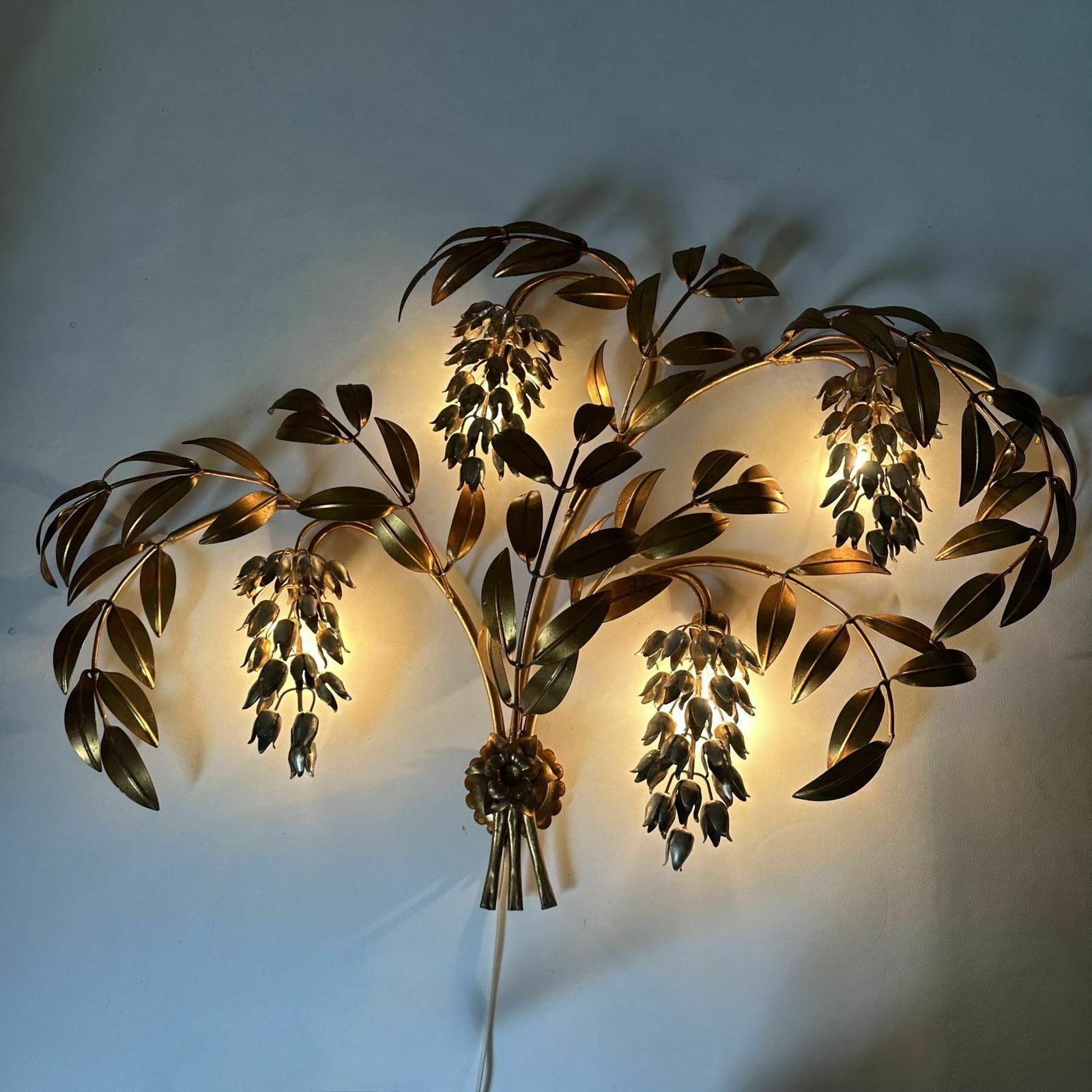 Hans Kögl Wisteria Wall Lamp Gilded Metal , 1970s photo vinterior