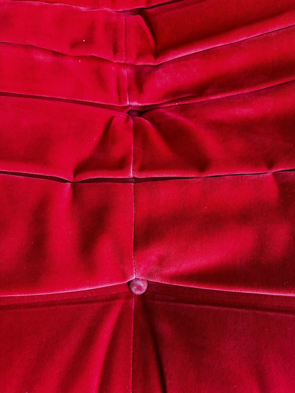 A 21st Century Red "Togo" Small Settee photo vinterior
