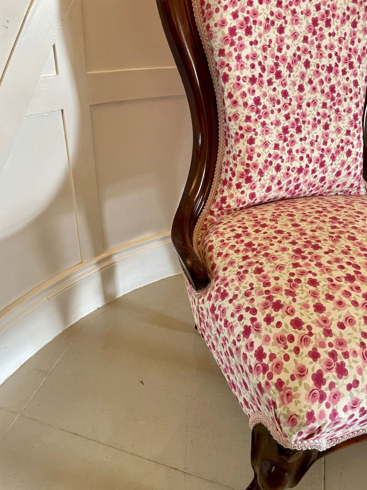 Antique 19th Century Mahogany Ladies Chair photo for sale