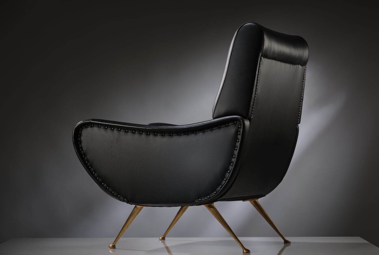Stylish Mid Century ‘Lady Chair’ In The Manner Of Marco Zanuso, Italy Circa 1950s photo vinterior