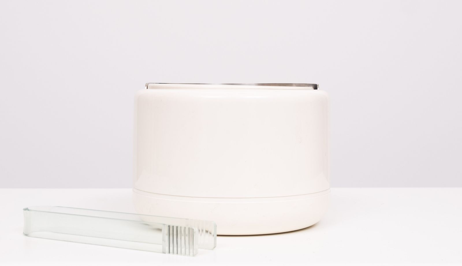 Erik Magnussen Voor Stelton Plastic Ijsemmer No. 860 photo furniture