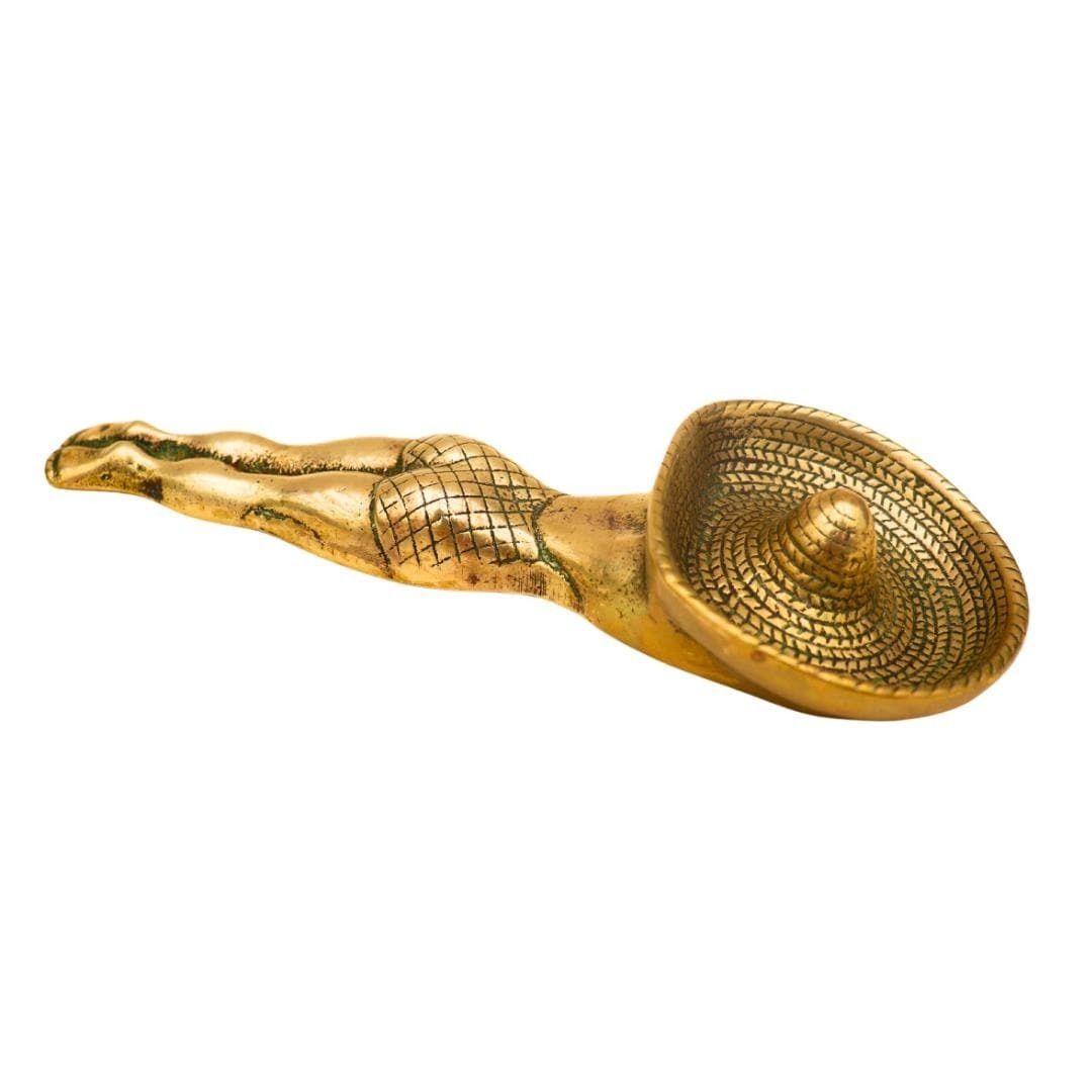 Mid Century Brass Sunbathing Lady Ashtray, 1950's Sunbathing Lady With Sombrero Ashtray Rare Item photo vinterior