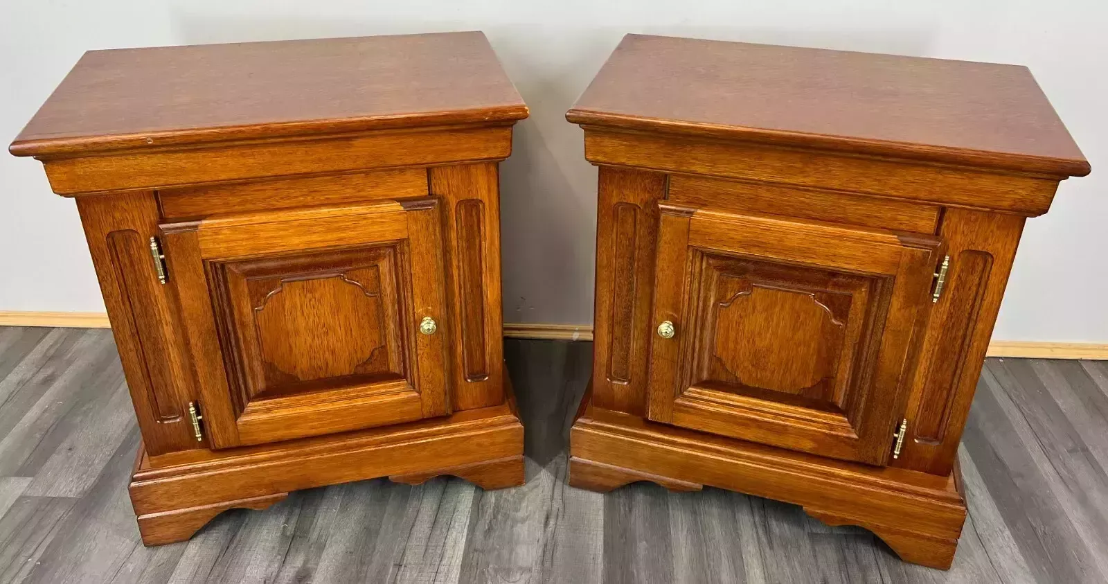 Amazing Pair French Bedside Tables Cupboards Cabinets (Lot 3202)