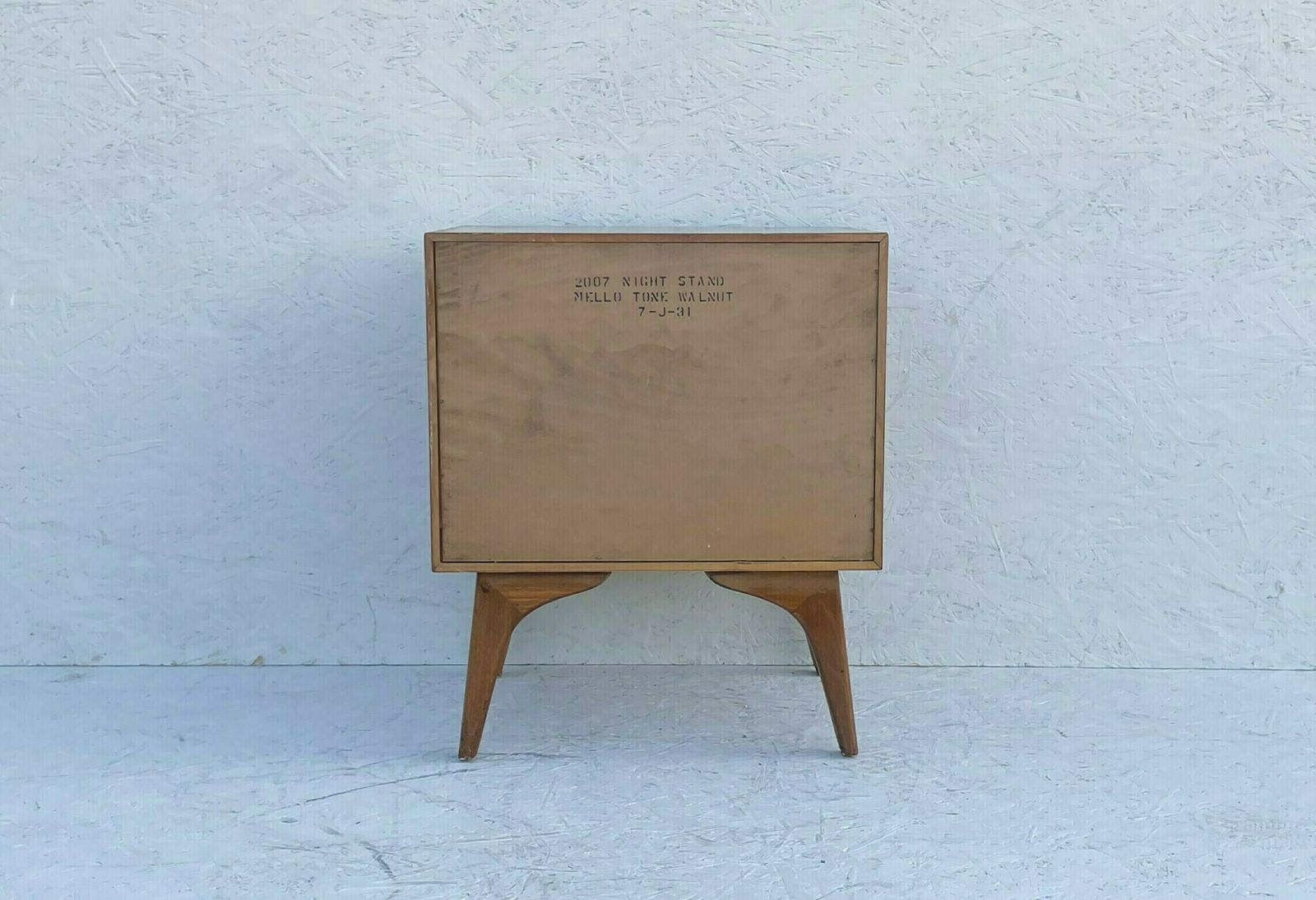 Mid Century Hungerford Memphis Bedside Cabinet photo vinterior