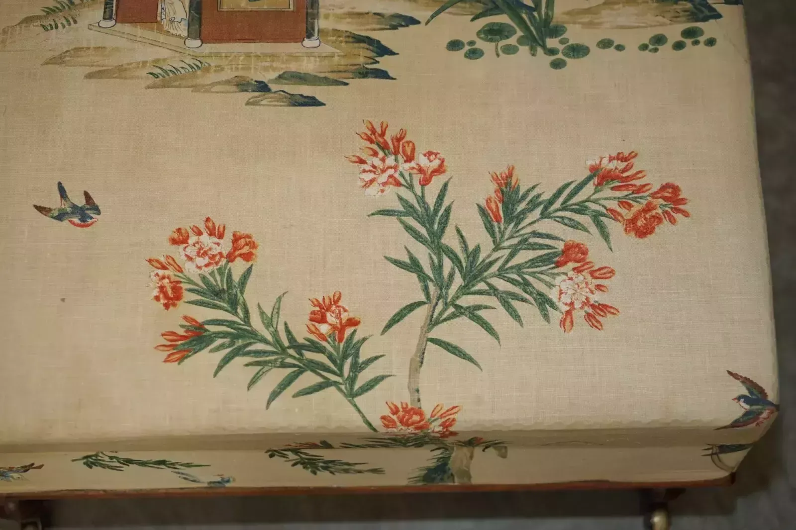 Fine English Victorian Circa 1860 Footstool Ottoman Chinese Chinoiserie Fabric photo vinterior