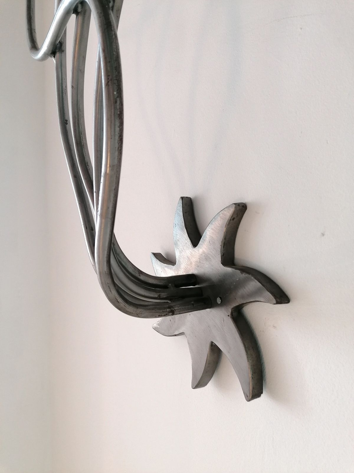 Postmodern Sculptural Star / Flower Wiggle Steel Wall Light, Artist Made, No Labels, USA, C1980s. Newly Rewired. photo vintage