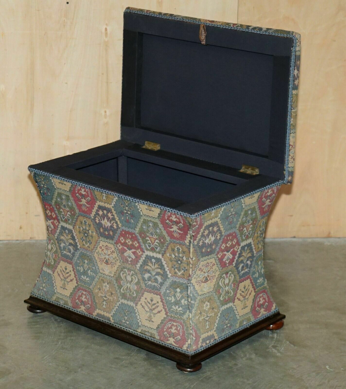 1950.0 Victorian Circa 1880 Kilim Embroidered Upholstery Ottoman Footstool Trunk photo