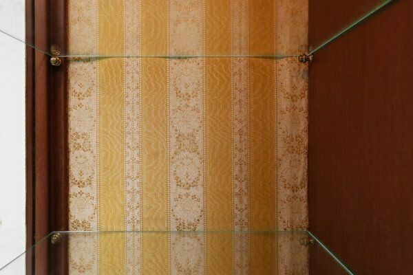 Louis XVI Display Cabinet In Marquetry With Light, France, 1850s photo vinterior