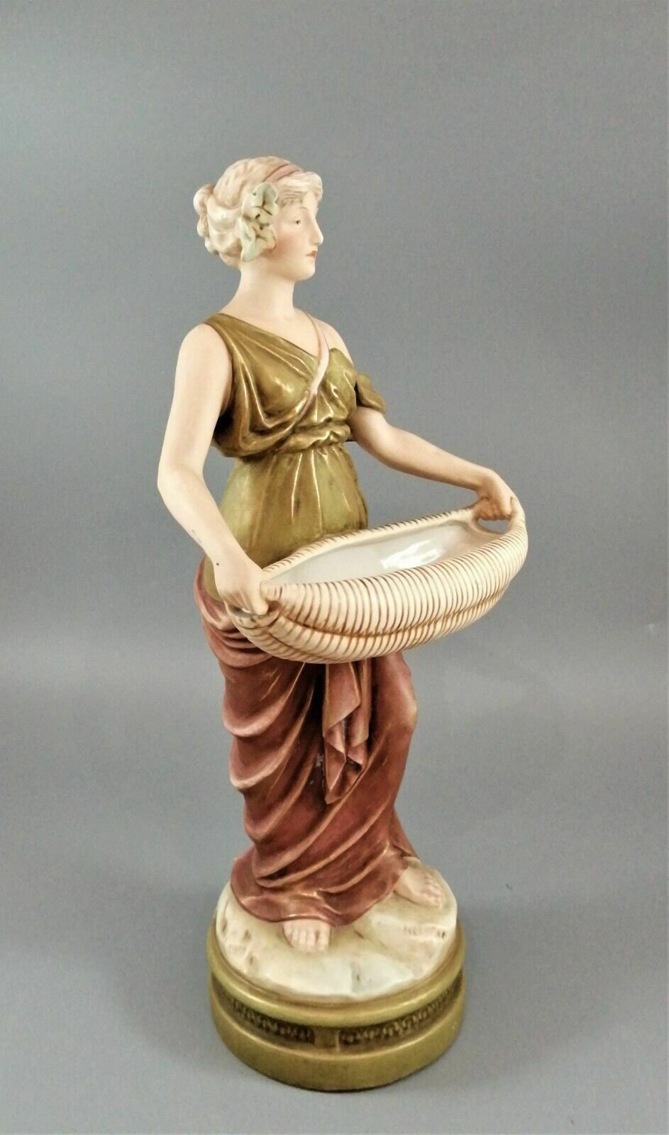 Antique Royal Dux Porcelain Art Nouveau Figurine Of A Young Woman, C. 1912 photo vinterior