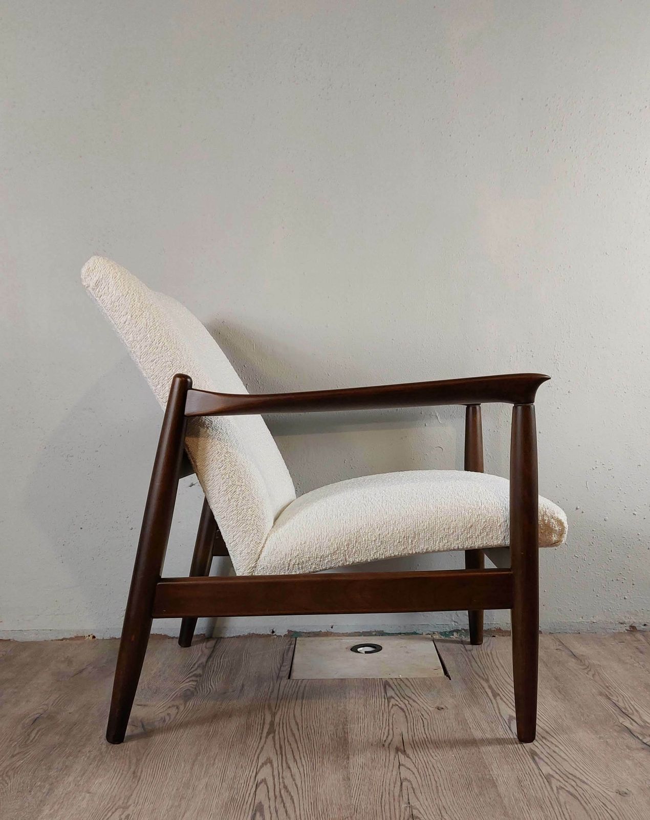 Vintage Lounger By Edmund Homa, Polish Mid Century 1960s