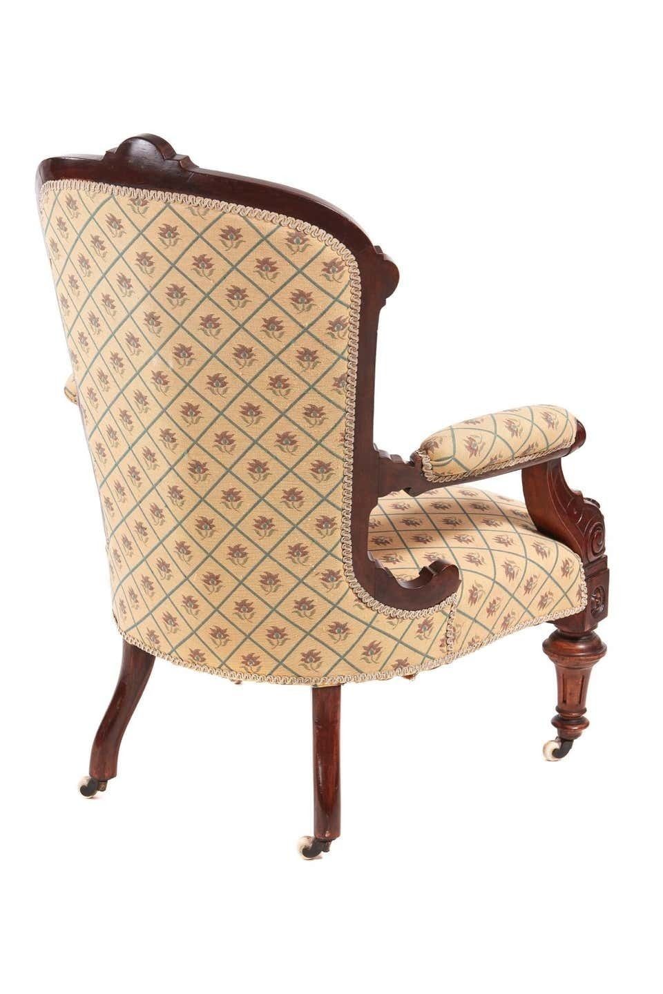 1195.0 Victorian Carved Walnut Turned Leg Armchair photo