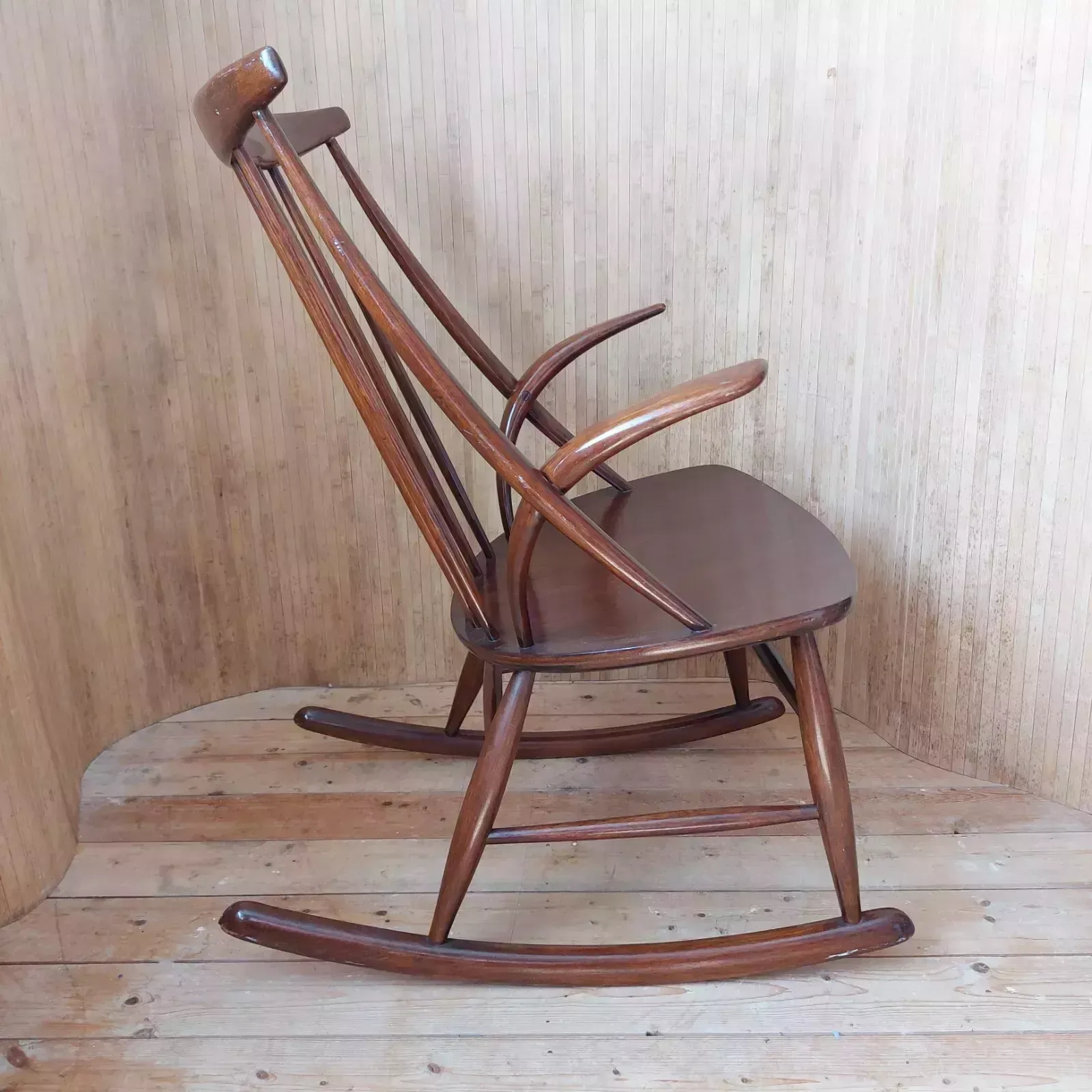 Furniture Fab Vintage Mid Century Danish Iw3 Rocking Chair Illum Wikkelso Niels Eillerson photo