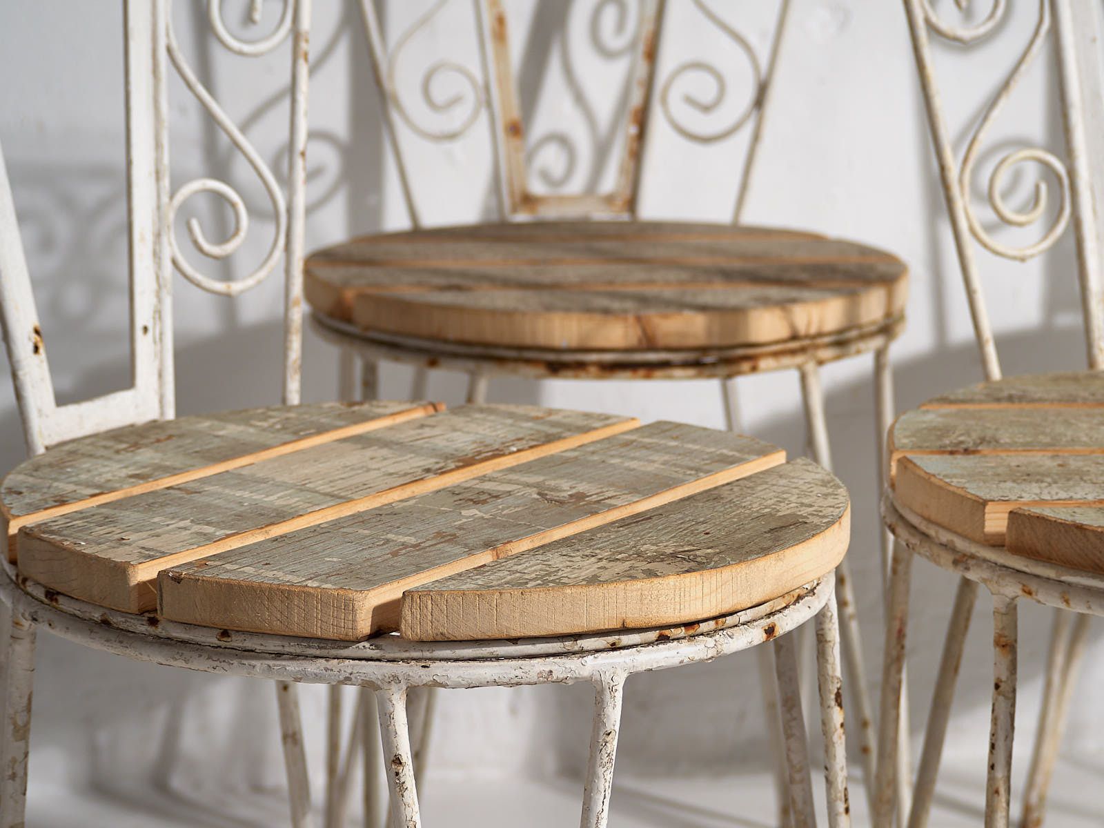 Antique Outdoor Chairs In White (C.1920). Set Of 4 Pieces photo for sale