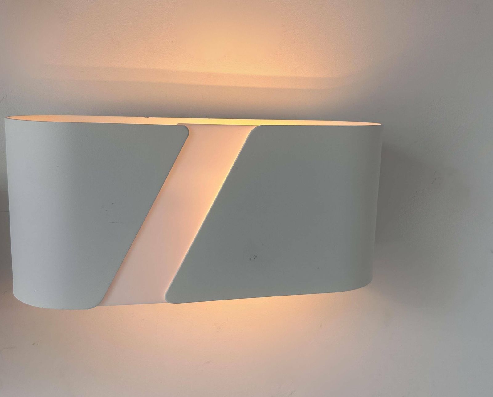 photo furniture Pair Of Matt White Metal And Perspex Wall Lights, Holland 1980