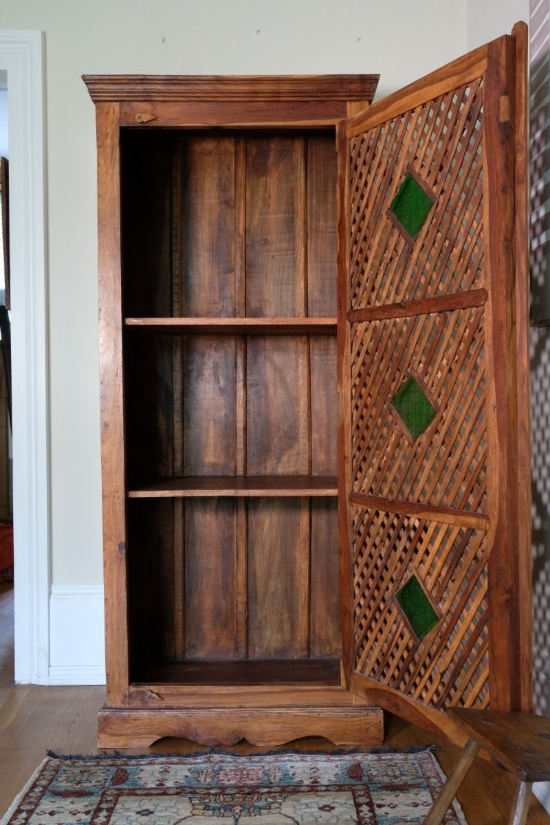 Linen Cupboard With Lattice Work & Green Glass photo 1680.0
