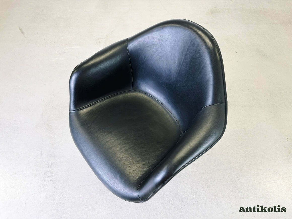 photo furniture 8 La Fonda Mid Century Chairs Herman Miller Charles & Ray Eames Fiberglass