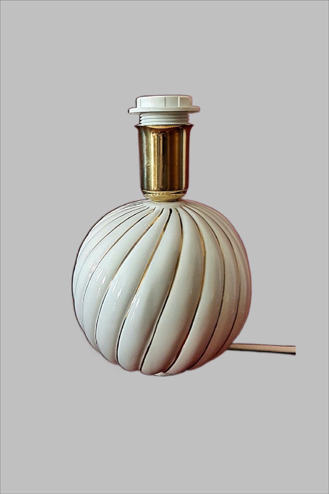 Pair Of Mid Century Lamps Italy 1970s Vintage Porcelain With Gilded Trim photo furniture