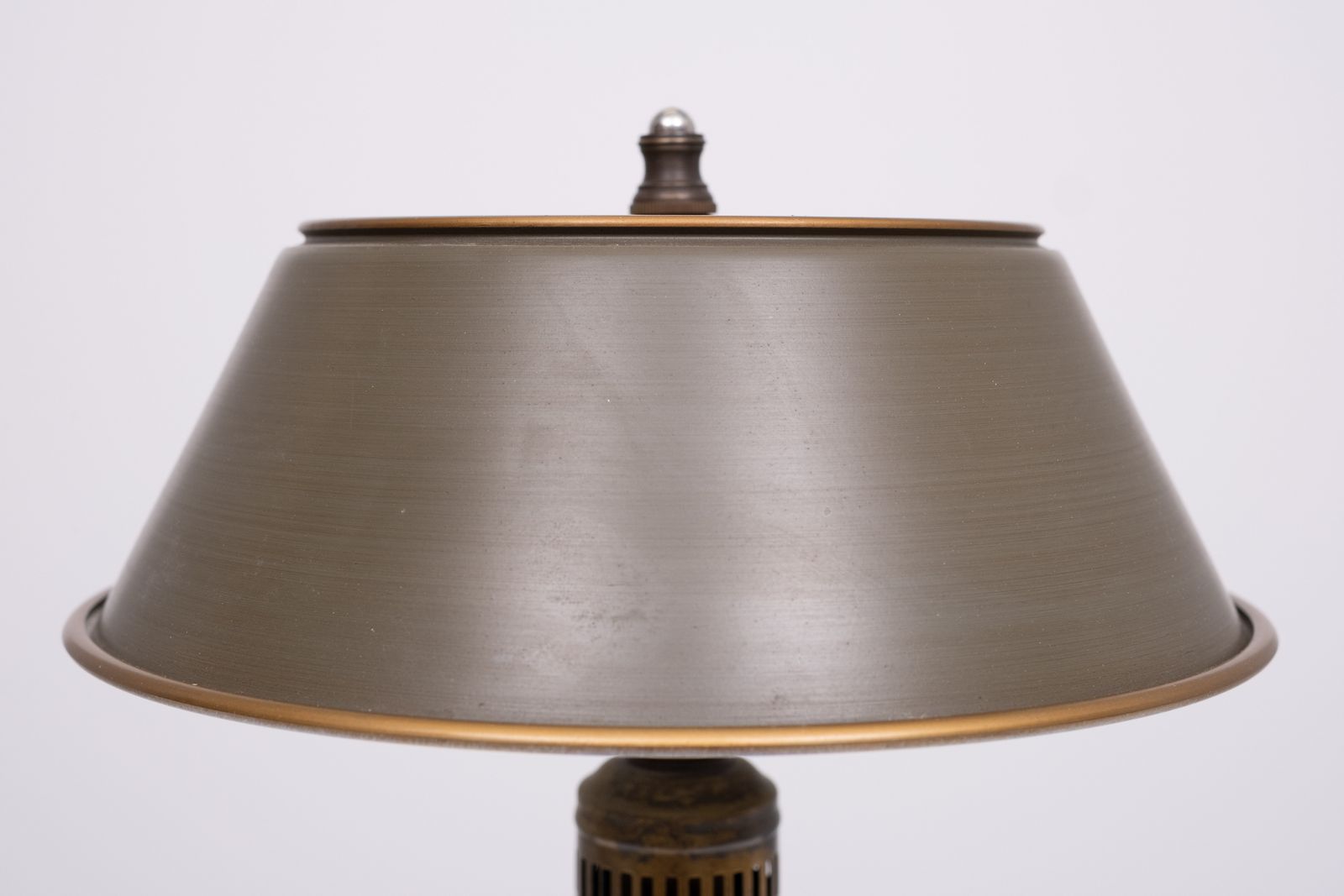 photo furniture Klein Metalen Bouillotte Tafellampje, Jaren 1970, Vs