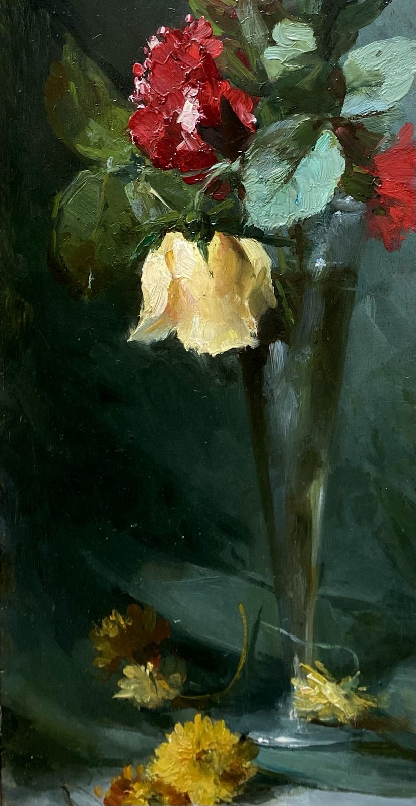 'Red And Yellow Roses In A Glass Vase' By Hubert Bellis ( 1831   Brussel   1902) photo vinterior