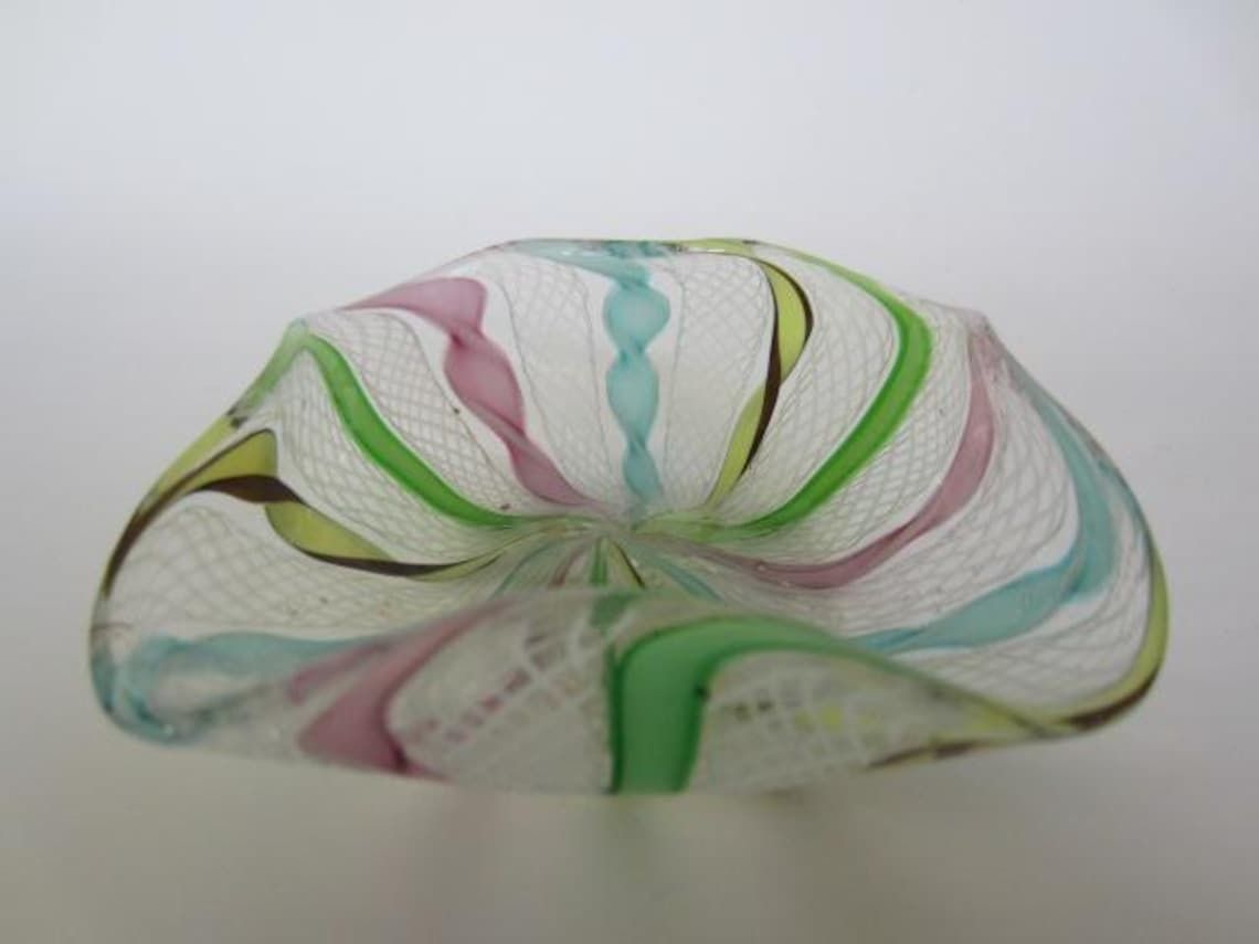 Murano Rare Zanfirico Latticino Pastel Rainbow Ribbon Ruffled Square Bowl photo for sale