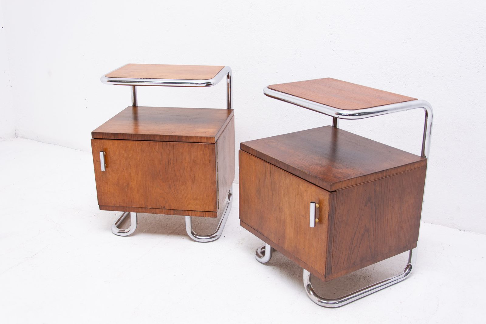 Pair Of Functionalist Chromed Night Stands By Kovona, 1950’s, Czechoslovakia photo vinterior