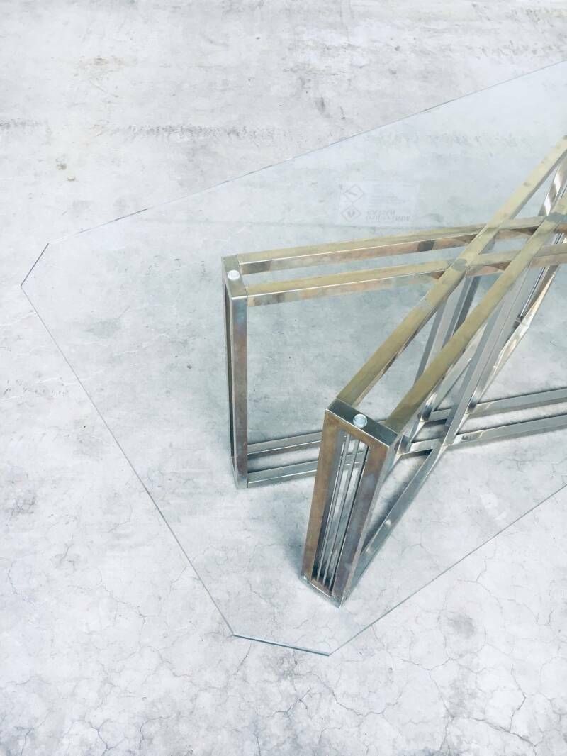 photo buy Hollywood Regency Stijl Geometrisch Ontwerp Messing & Glas Eettafel Van Belgochrom