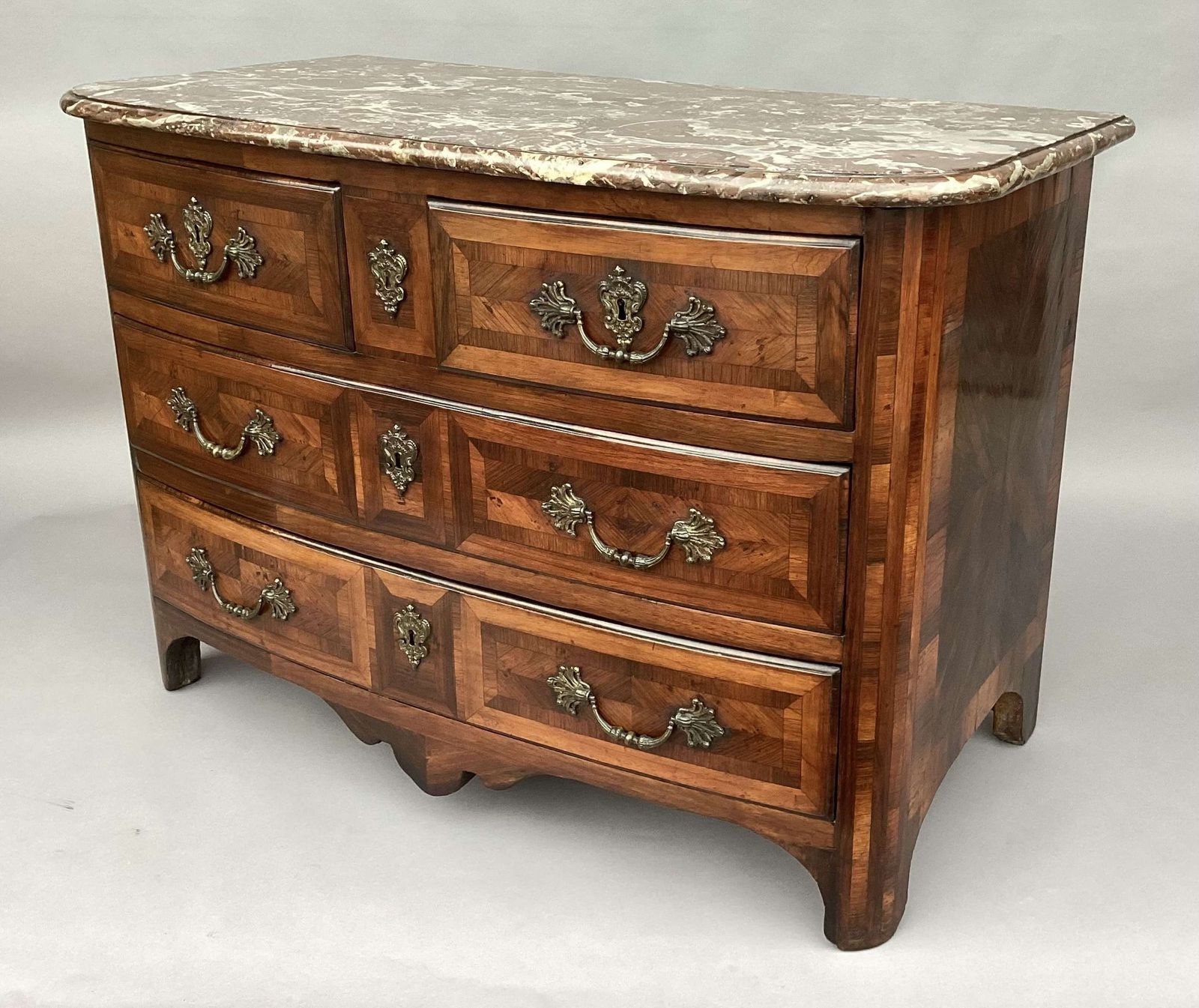 Impressive C18th Louis XV Kingwood Bow Fronted Commode photo furniture