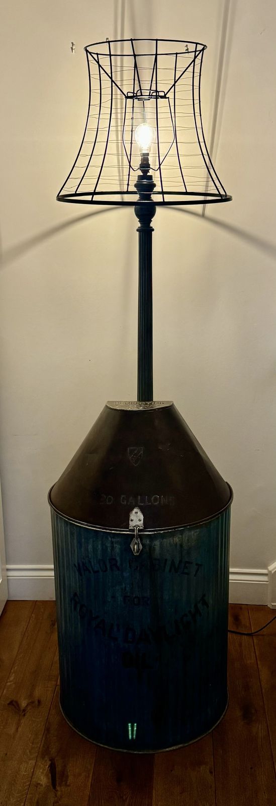 1930s Royal Daylight Oil Drum Lamp photo buy