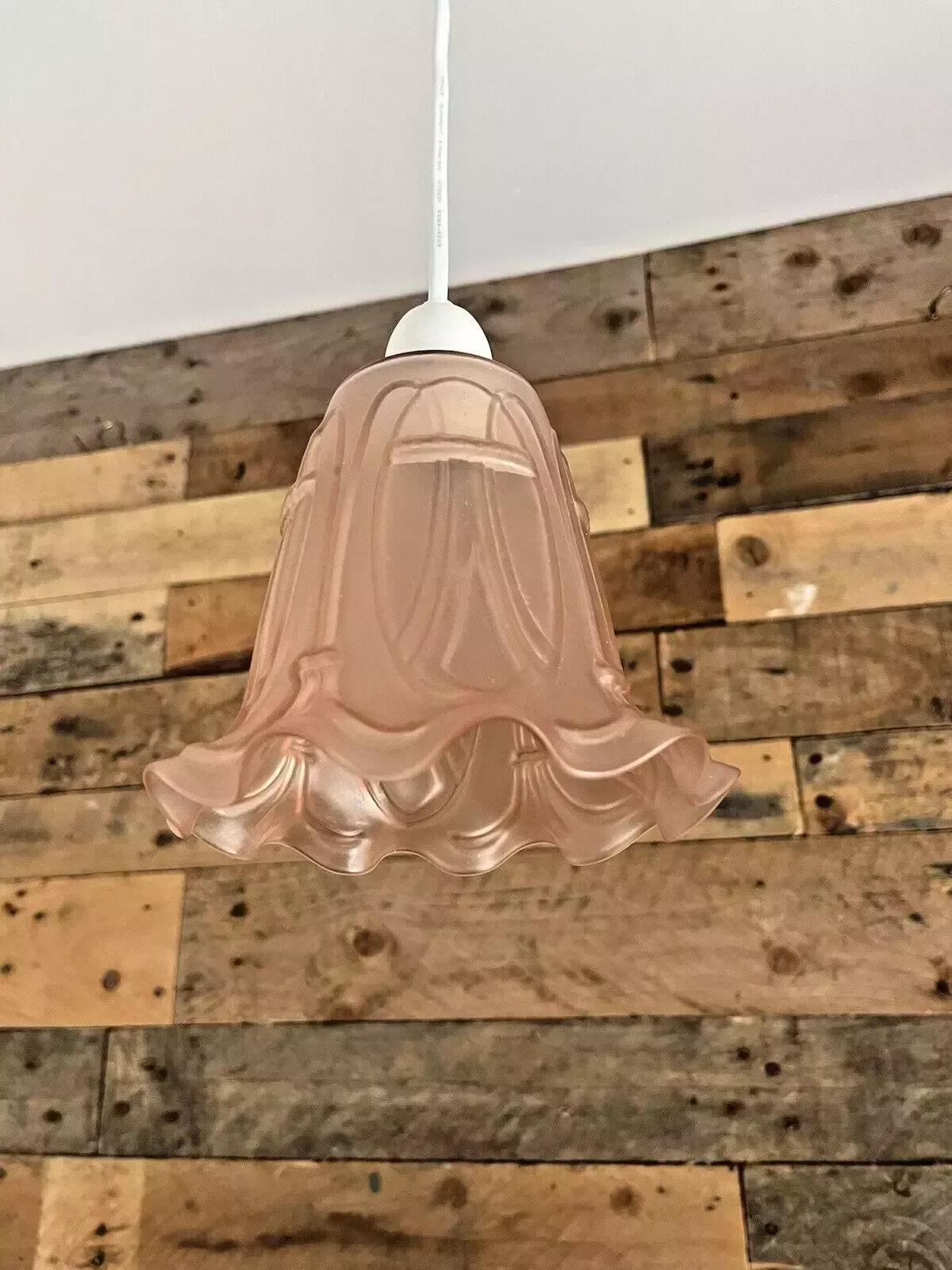 photo vinterior Antique C1900 Satin Pink Art Nouveau Frosted Glass Light Ceiling Lamp Shade