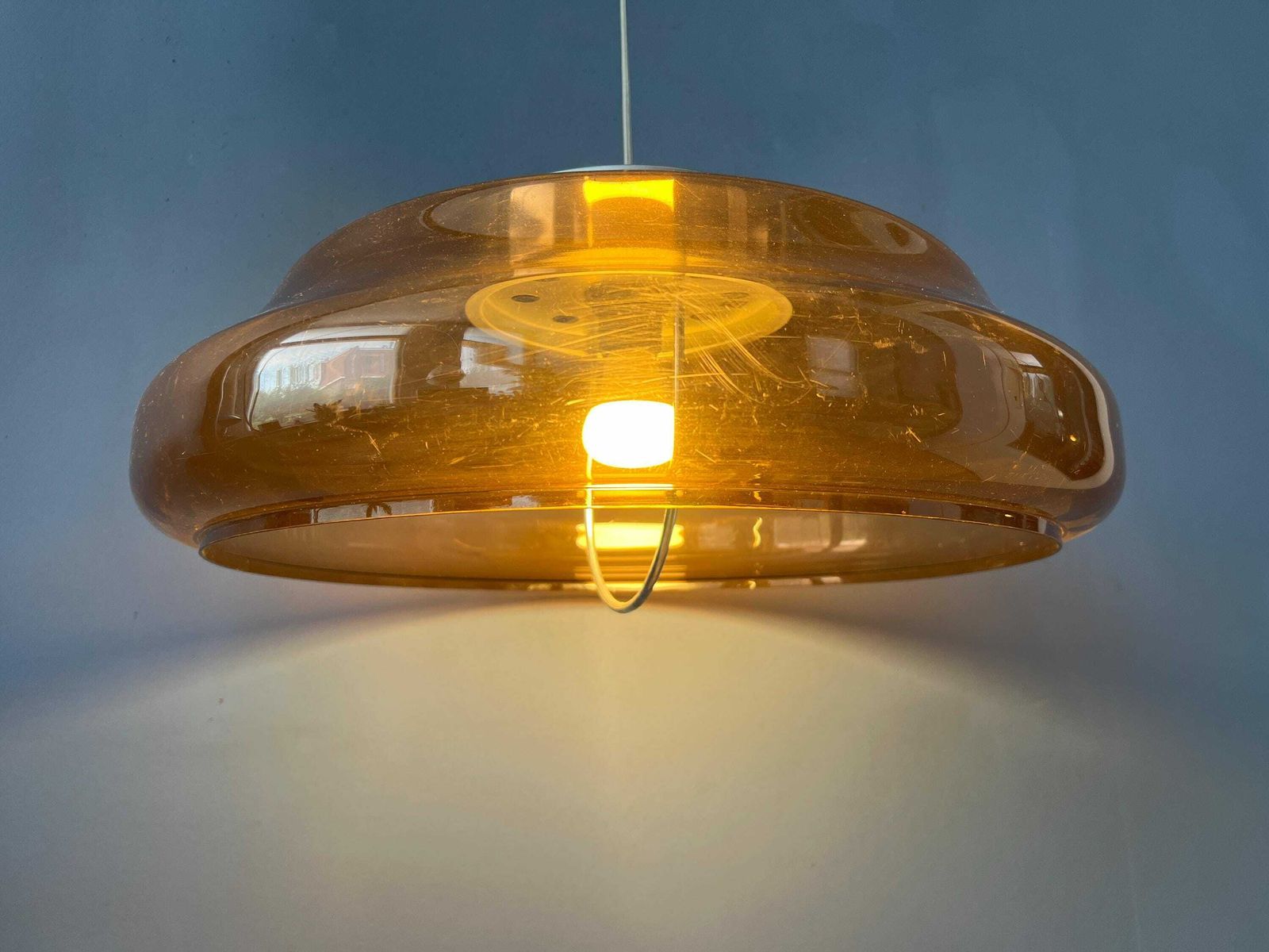 Oranje/Bruine Plexiglazen Space Age Ufo Hanglamp photo 289.0